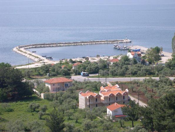 Amarilia Aparthotel Szkála Rahoníu Kültér fotó
