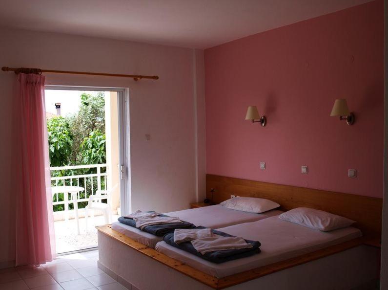 Amarilia Aparthotel Szkála Rahoníu Szoba fotó